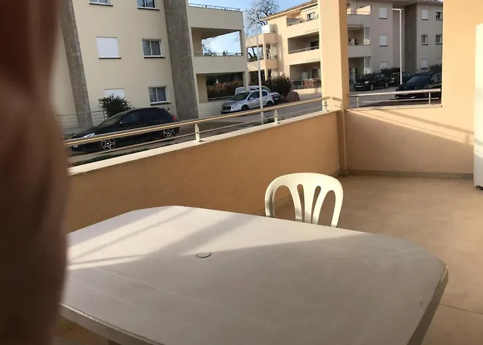 A Ghisonaccia-prunelli